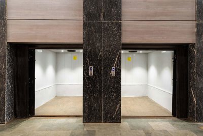  industrial-park Lift(s)