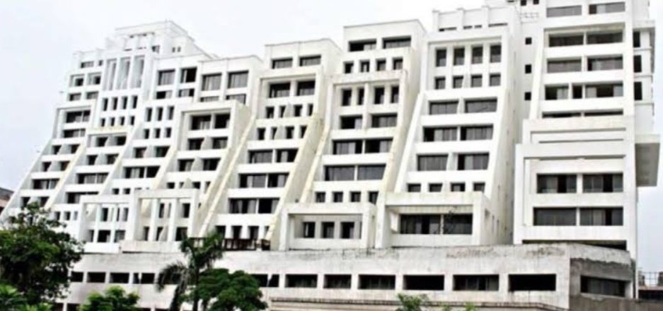  bay view towers Elevation