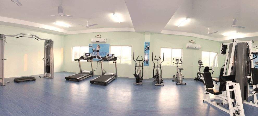  homes hi blocks Gymnasium