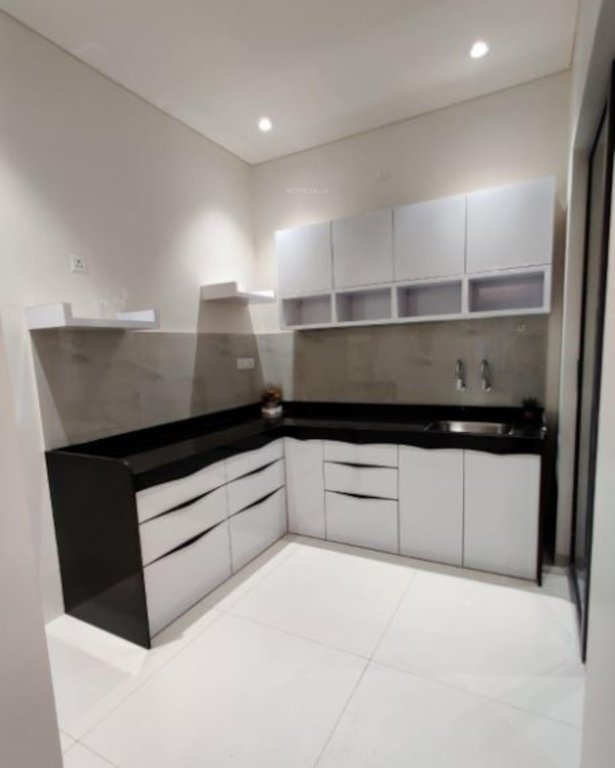  signature towers phase 3 Kitchen