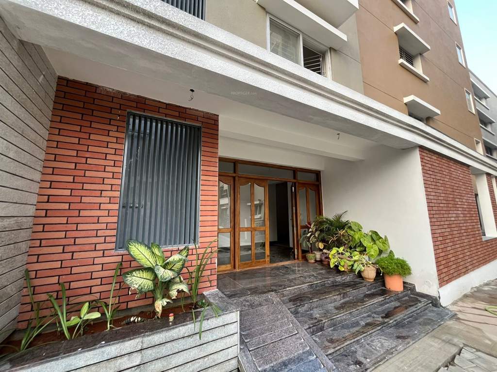  serene gardens Others