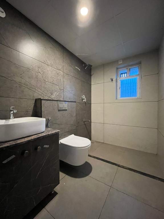  serene gardens Bathroom