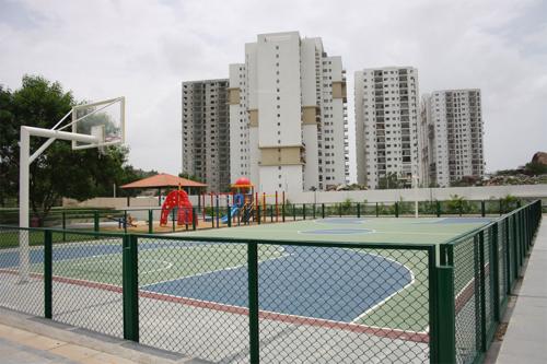  pbel-city-tower-n-ruby Basketball Court