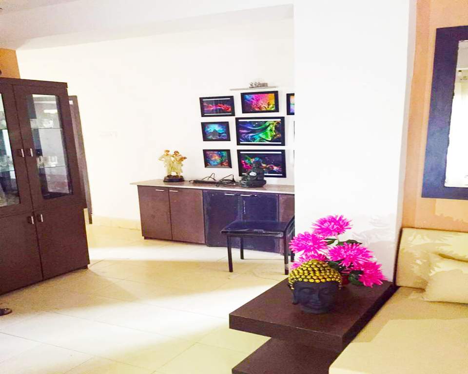  garden residence Living Area