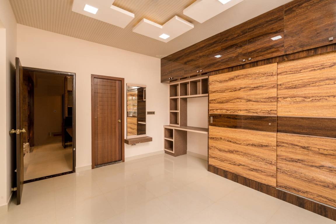  royal manor Images for mainOther