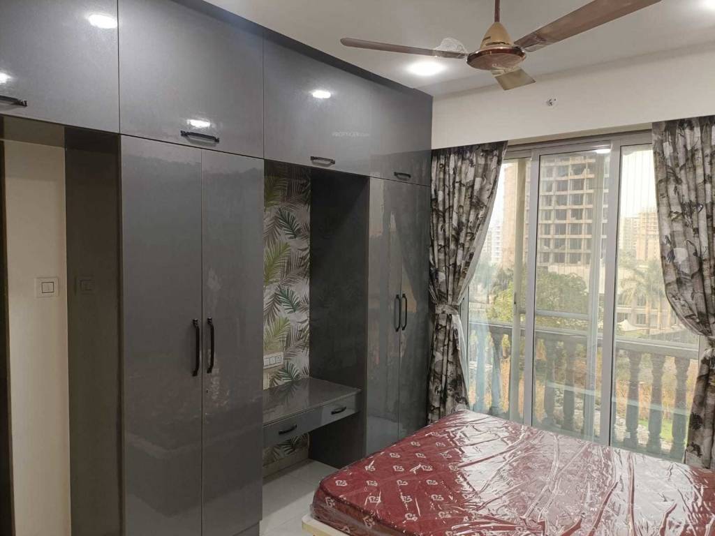  empire phase 1 Bathroom