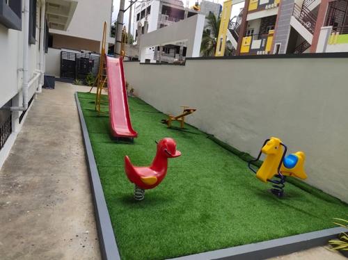  kvg-grandeur Children's play area