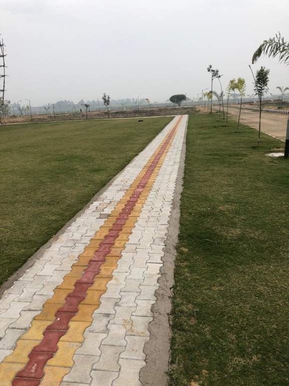  mascot city Jogging Track