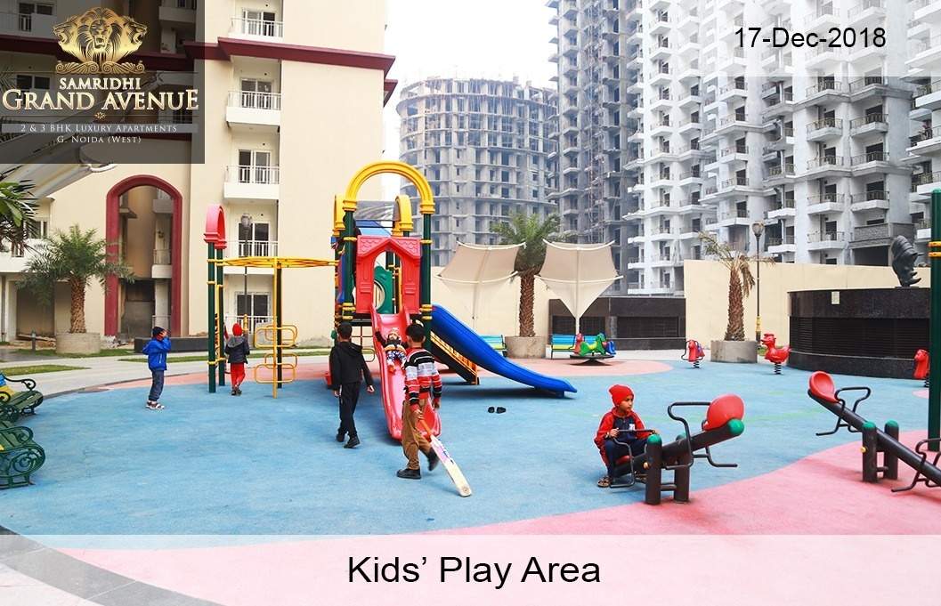  grand avenue iconic tower Children's play area