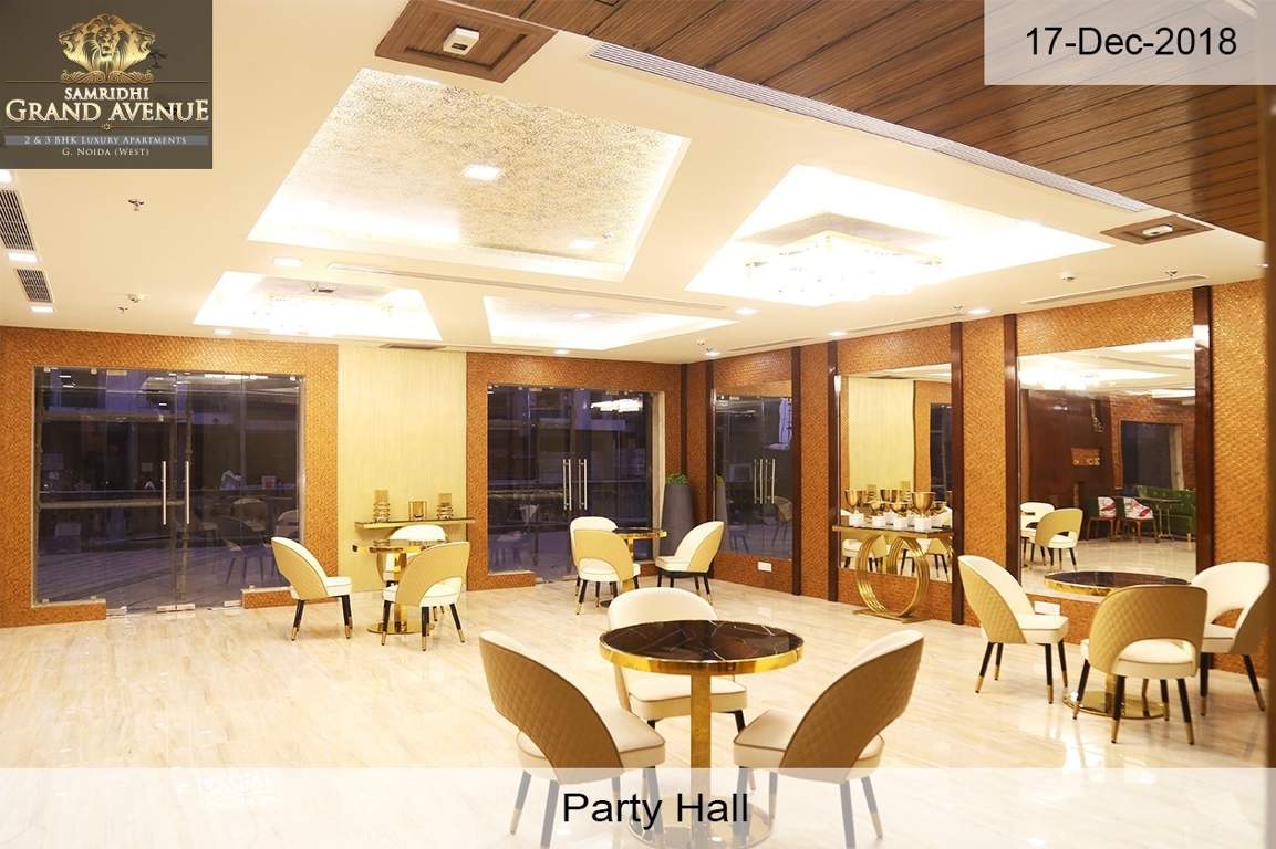  grand avenue iconic tower Party Hall