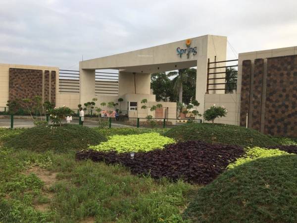  garden Gated Community