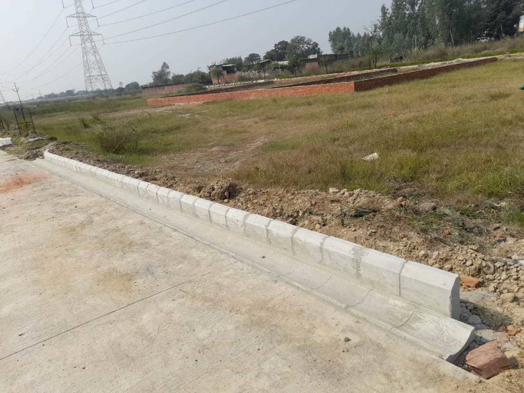  signature park sector 1 Plot