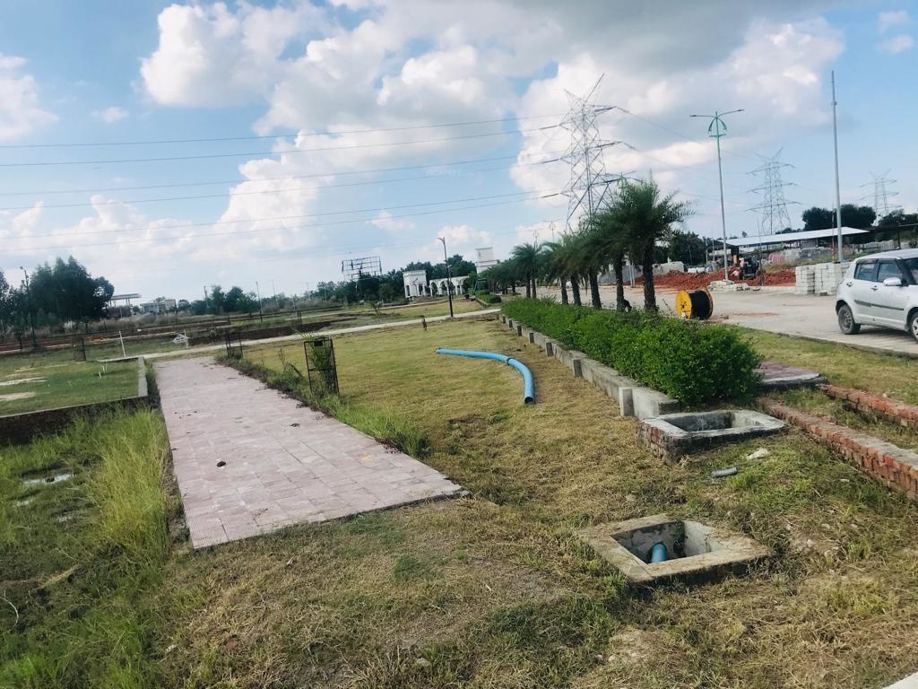  signature park sector 1 Plot