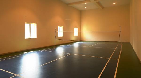  corlim-greens Badminton Court