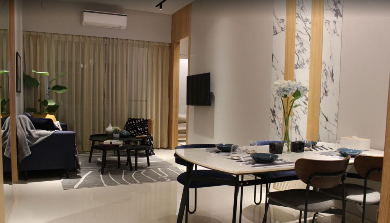  sky phase 2 Dining Area