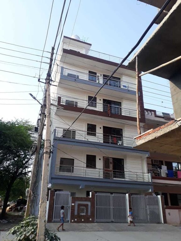  affordable luxury Elevation