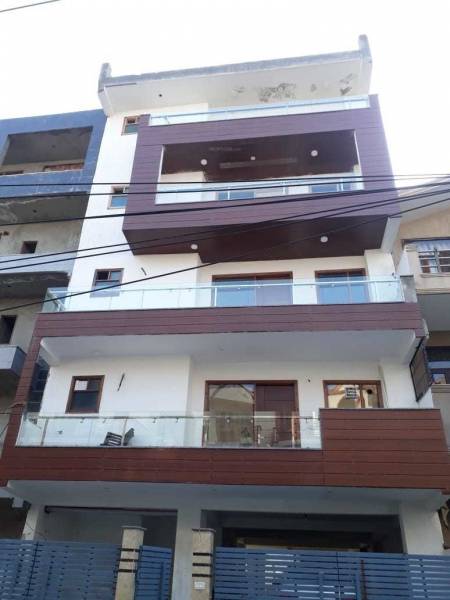  grand-spacious Elevation