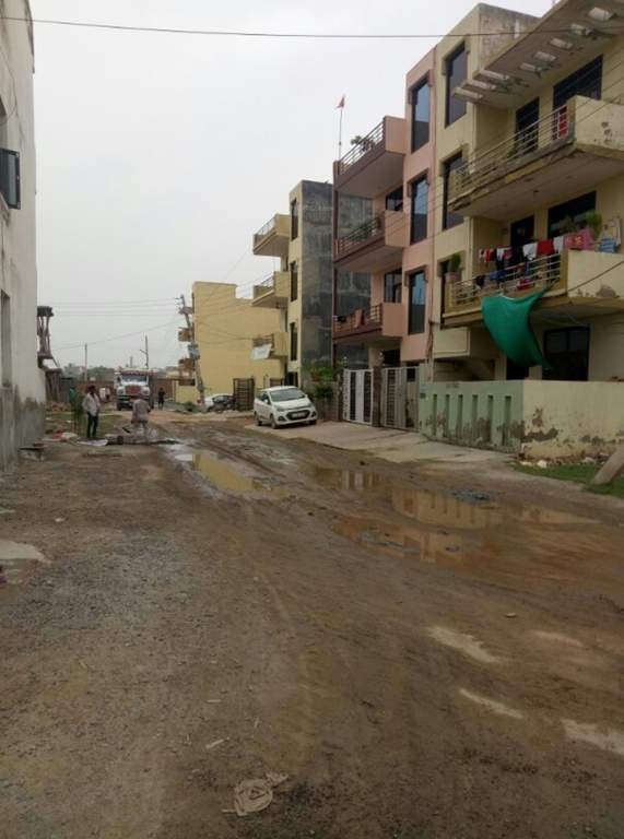 Images for Main Other of Galaxy Savitri Enclave