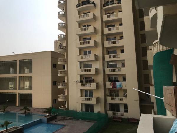  royal-heritage Swimming Pool