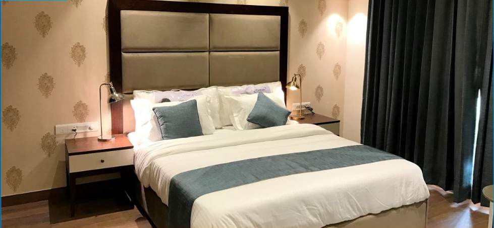  the manhattan Bedroom