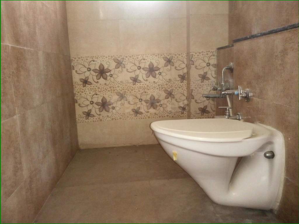  riviera phase 3 Bathroom