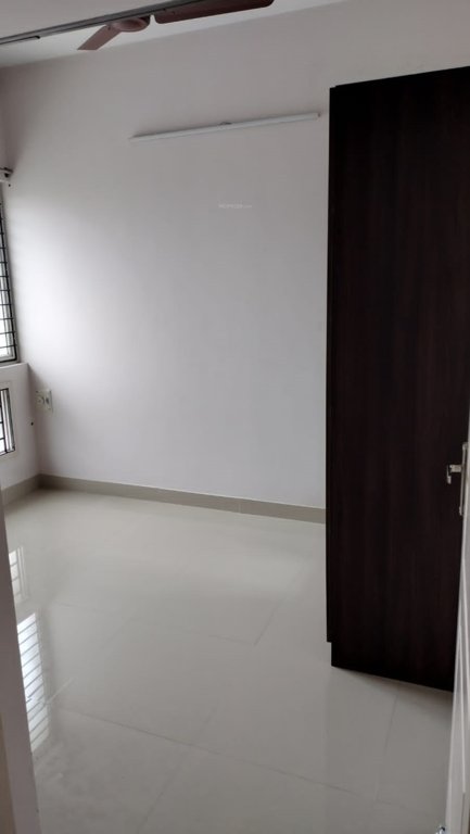  euphorbia phase v Living Area