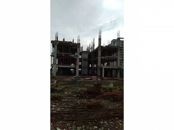 constructionStatus of Roongta Green Leaf