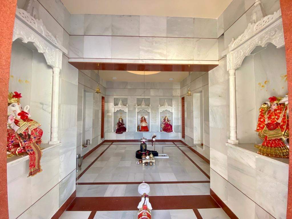  aamrapali resicom Temple