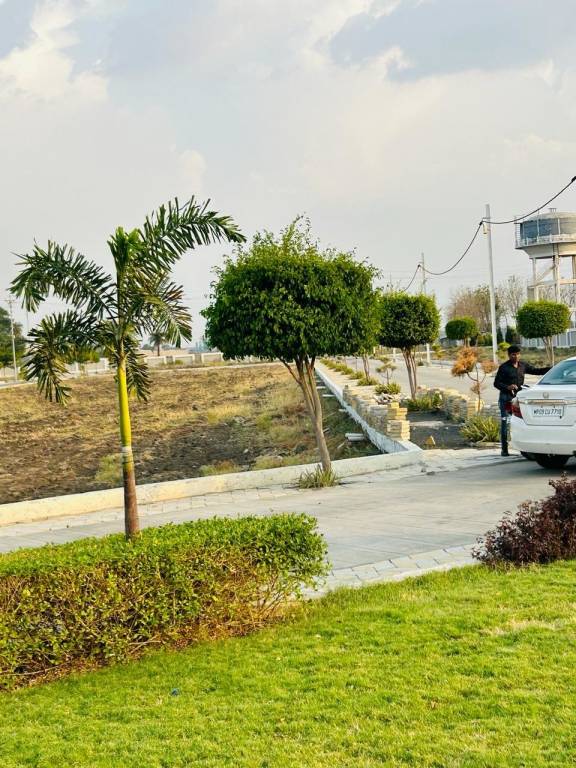  premium corridor Plot