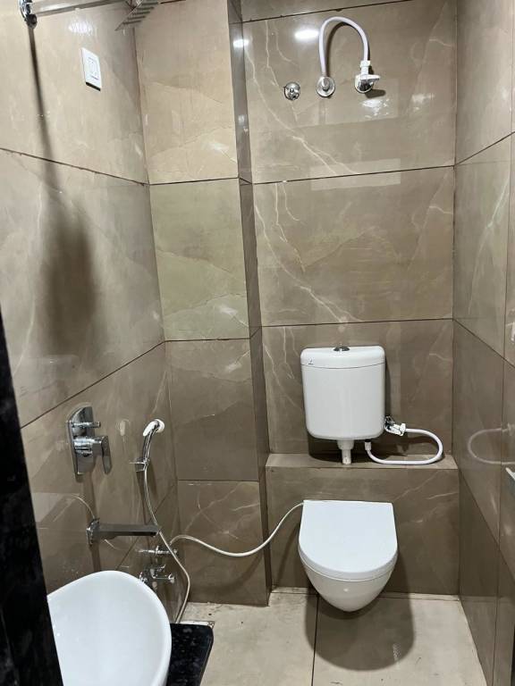 shivashri dham Bathroom