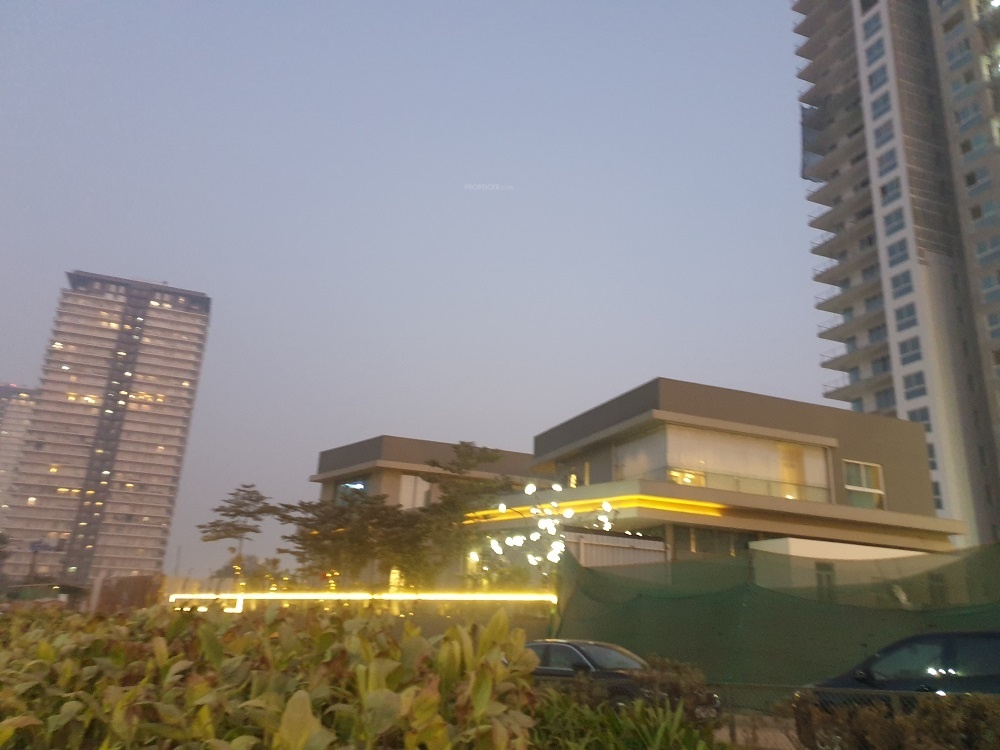 Conscient Hines Elevate