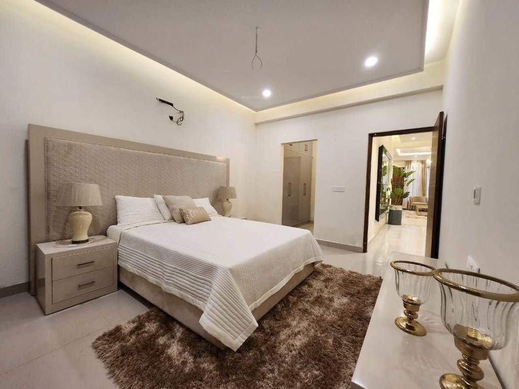  the palm residency Bedroom