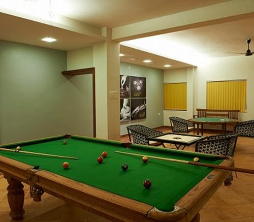  world-square-towers Indoor Games