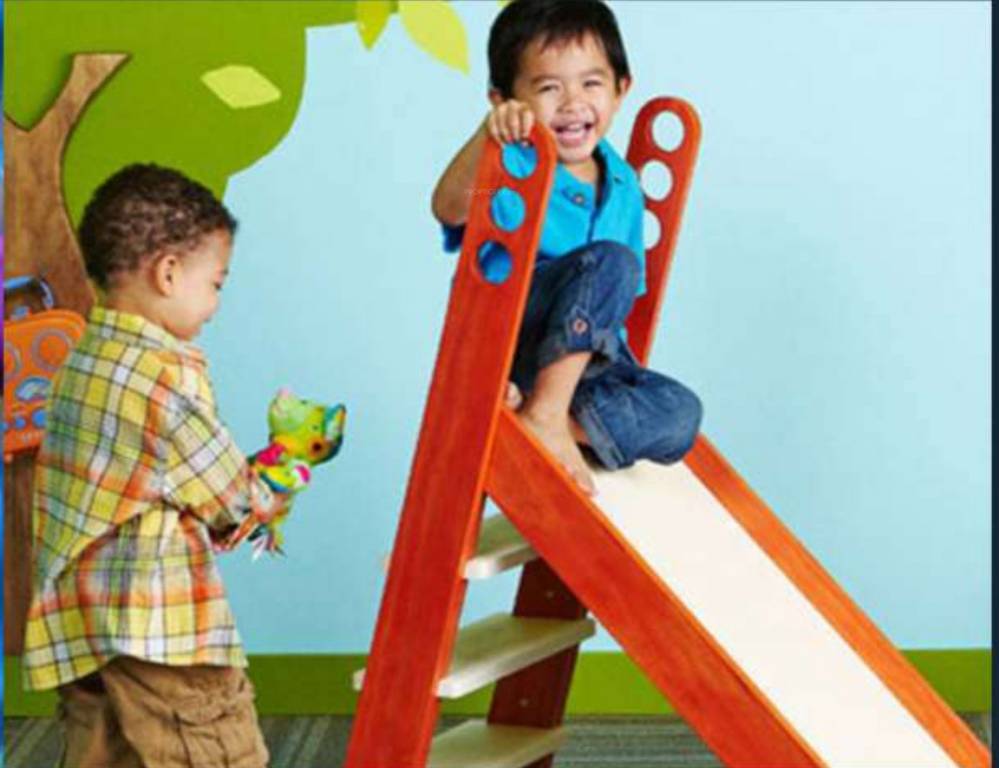  sky crown c Children's play area