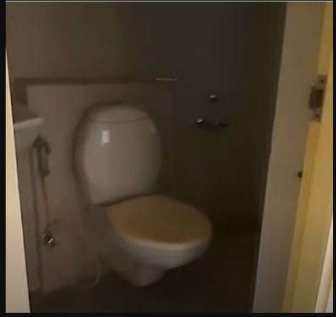  carmel g and i Bathroom