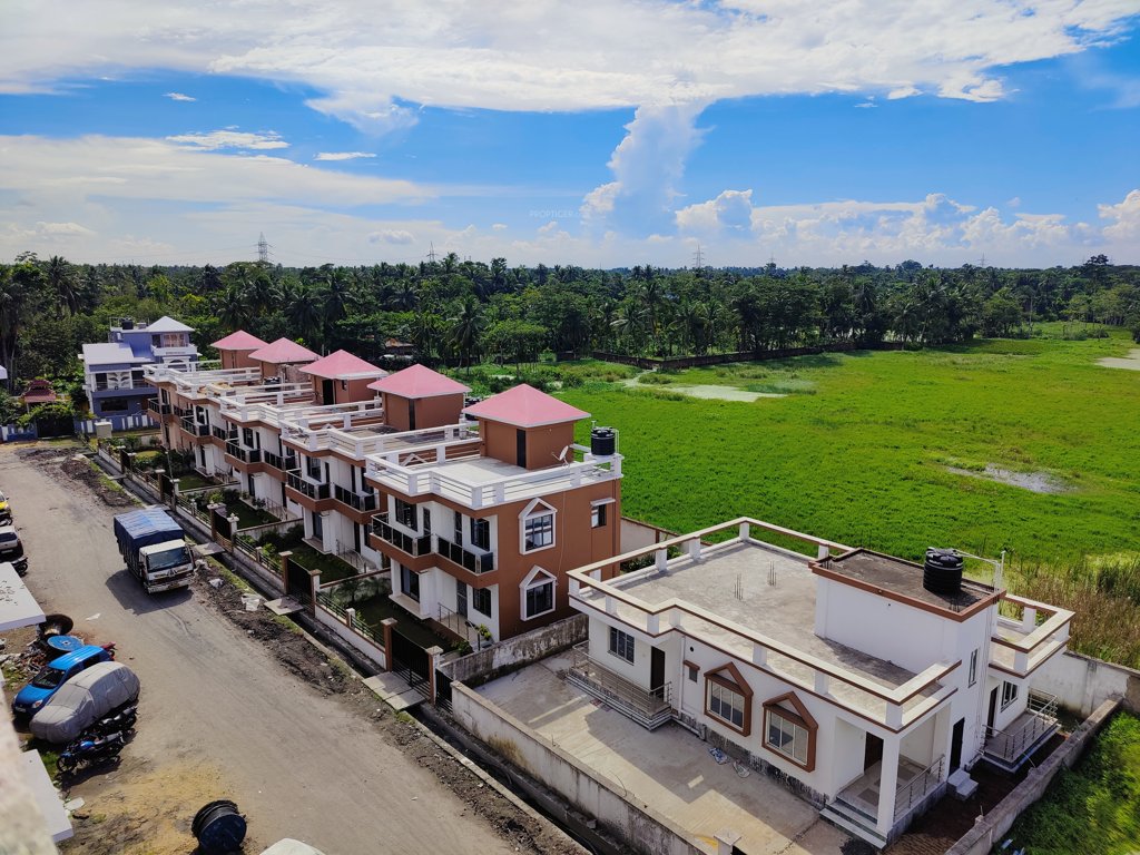  lake life township Elevation