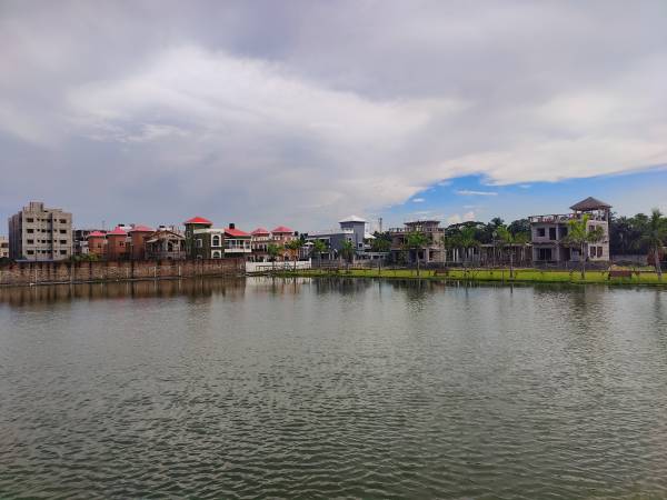  lake-life-township Elevation