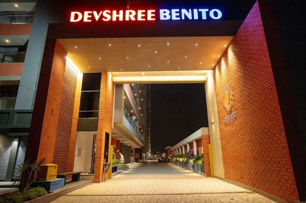  benito Gated Community