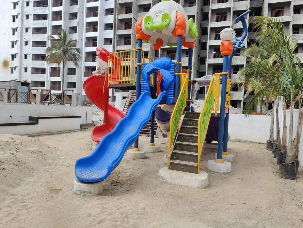 sovereign Children's play area