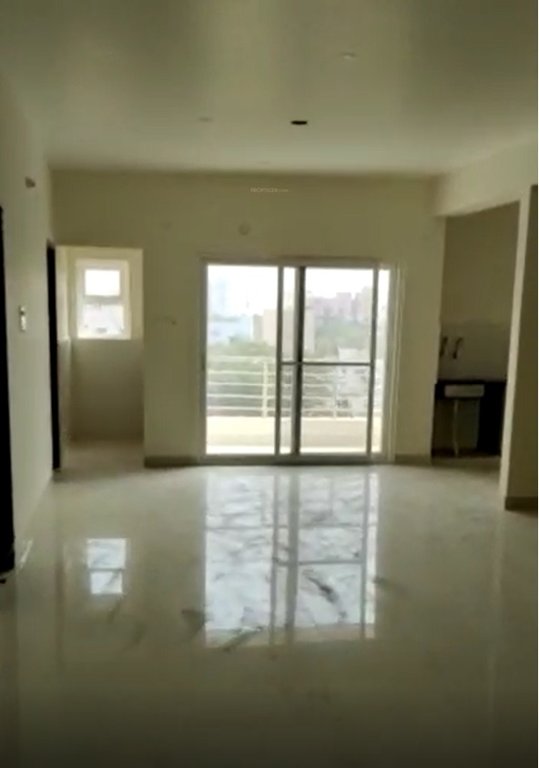  rams abode east Living Area