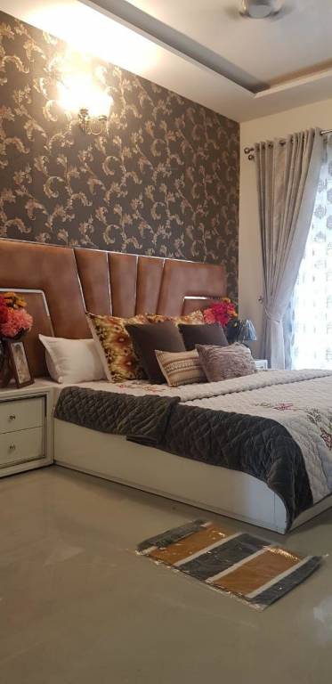 kings lane phase 1 Bedroom