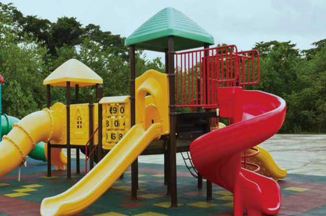  morton villas Children's play area