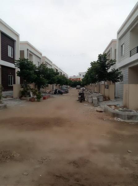  morton-villas Internal Roads & Footpaths