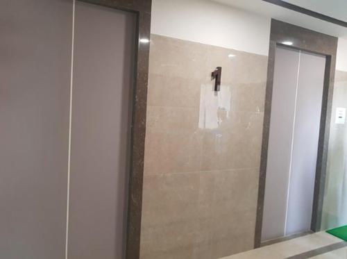  rudraksha-building-no-11 Lift Available