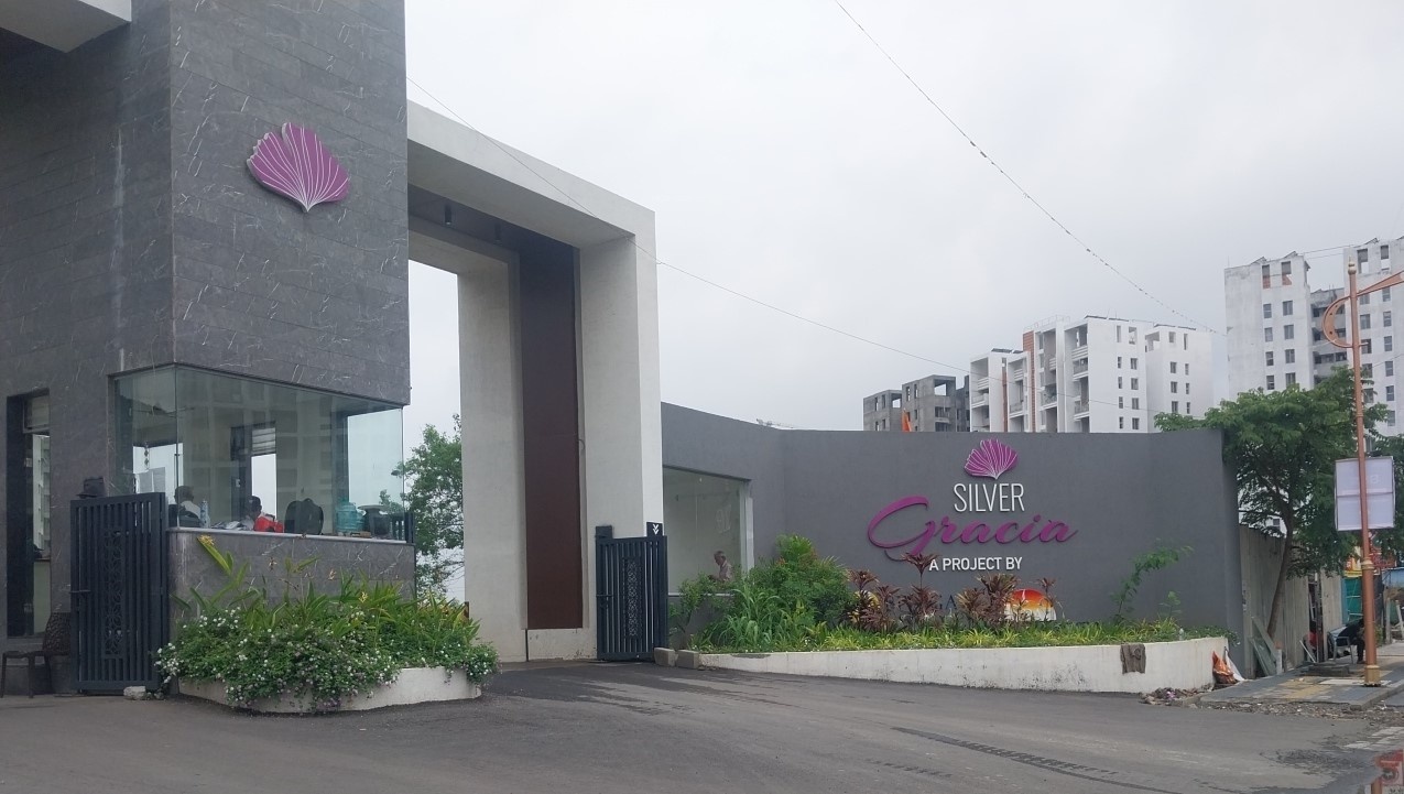 Rohan Silver Gracia B And D Wing