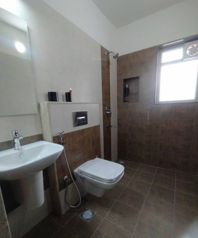  parkway phase 1 Bathroom