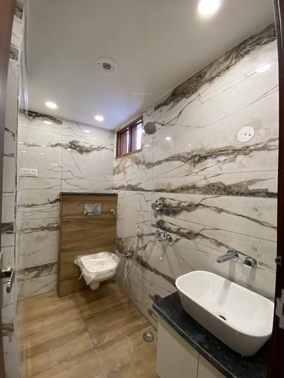  homes Bathroom