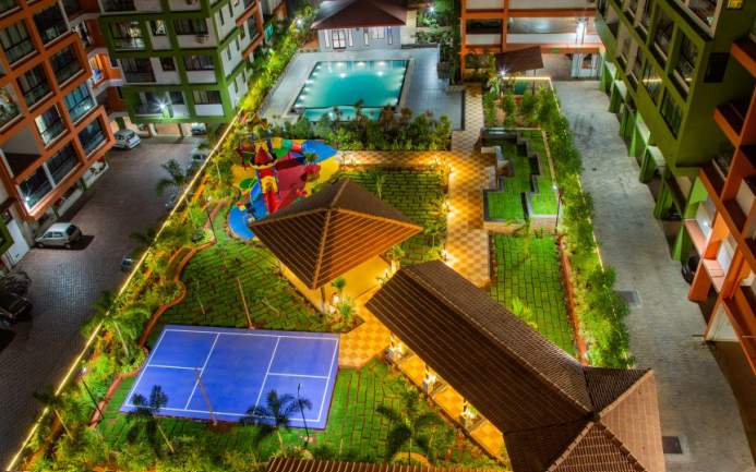  signature Children's play area