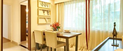 Dining Area elysia-iv Dining Area