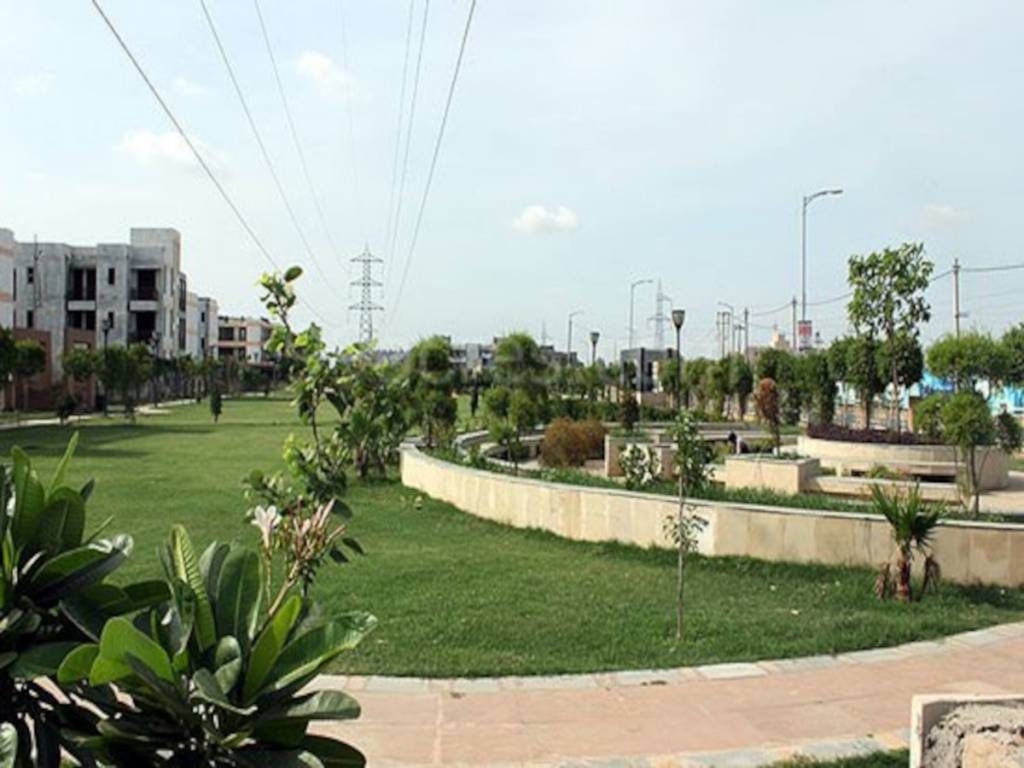 disctrict 1 block c Landscaped Gardens